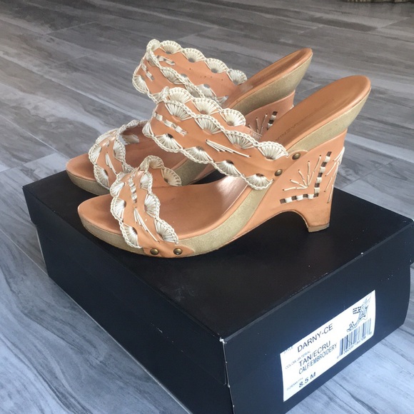 BCBG Darcy Sandal Wedge - Picture 2 of 3